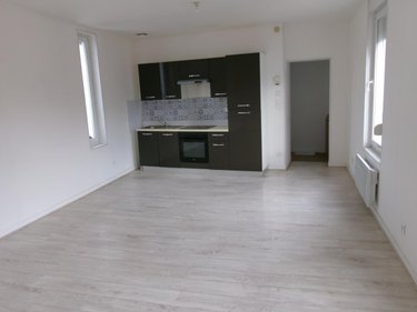 Location appartement Allouagne 62157 Pas-de-Calais 51 m2 2 pièces 630 euros