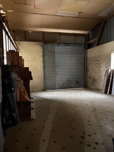 Immeuble a vendre Ménéac 56490 Morbihan 300 m2  74500 euros