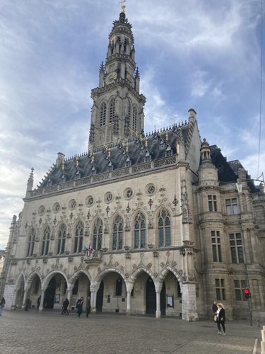 Fonds et murs commerciaux a vendre Arras 62000 Pas-de-Calais 545 m2  390000 euros