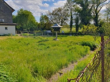 Terrain a batir a vendre Bouvesse-Quirieu 38390 Isère 476 m2  59000 euros