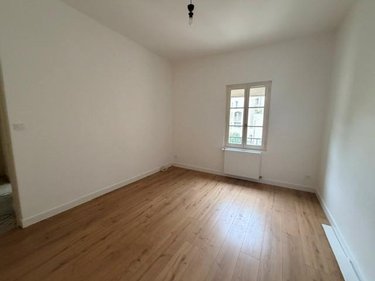Appartement a vendre Saumur 49400 Maine-et-Loire 57 m2 2 pièces 117300 euros