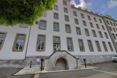 Appartement a vendre Rennes 35000 Ille-et-Vilaine 25 m2 1 pièce 146720 euros
