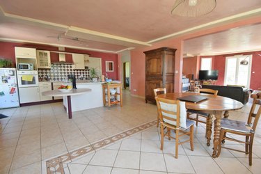 Maison a vendre Candé 49440 Maine-et-Loire 147 m2 5 pièces 282960 euros