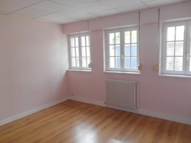 Immeuble a vendre Saint-Pol-de-Léon 29250 Finistère 587 m2  521000 euros