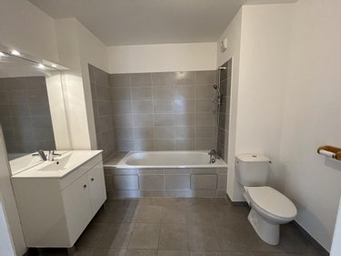 Location appartement Nantes 44000 Loire-Atlantique 37 m2 2 pièces 631 euros