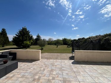 Maison a vendre Montcresson 45700 Loiret 241 m2 7 pièces 376400 euros