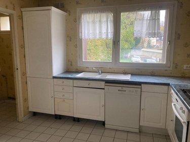 Appartement a vendre Elbeuf 76500 Seine-Maritime 82 m2 3 pièces 65000 euros