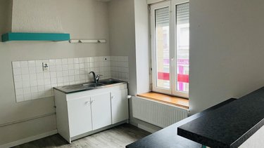 Immeuble a vendre Pluméliau-Bieuzy 56930 Morbihan 139 m2  198280 euros