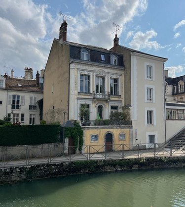 Maison a vendre Montargis 45200 Loiret 246 m2 9 pièces 550000 euros
