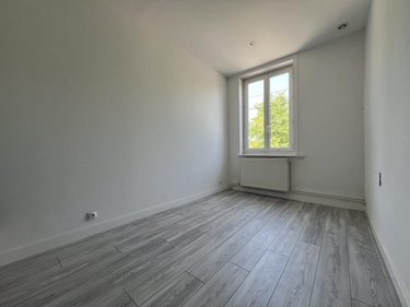 Immeuble a vendre Bourghelles 59830 Nord 162 m2  549000 euros