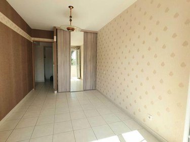 Location appartement Bourg-Saint-Andéol 07700 Ardèche 64 m2 3 pièces 625 euros