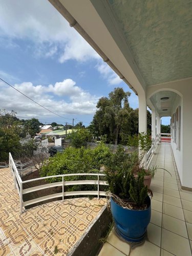 Maison a vendre Saint-Louis 97450 Réunion 110 m2 3 pièces 330800 euros