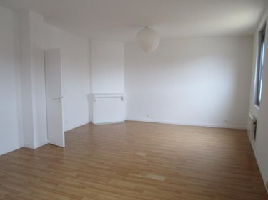 Location appartement Corbie 80800 Somme 77 m2  590 euros