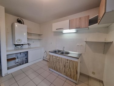 Location appartement Saint-Laurent-Blangy 62223 Pas-de-Calais 85 m2  853 euros