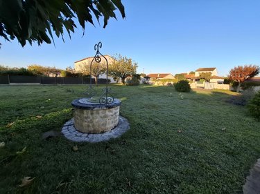 Terrain a batir a vendre Saujon 17600 Charente-Maritime 739 m2  115412 euros