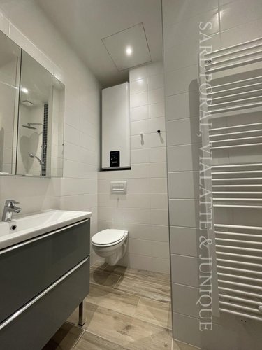 Location appartement Ambérieu-en-Bugey 01500 Ain 27 m2 1 pièce 490 euros