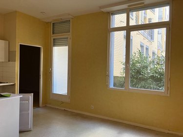 Location appartement Rennes 35000 Ille-et-Vilaine 39 m2 2 pièces 654 euros