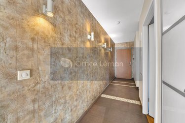 Appartement a vendre Ferney-Voltaire 01210 Ain 89 m2  495000 euros