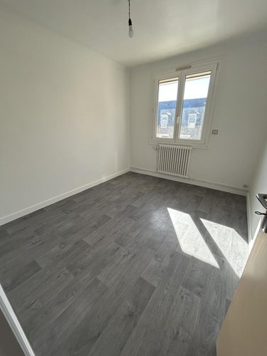Location appartement Yffiniac 22120 Côtes-d'Armor 69 m2 4 pièces 670 euros