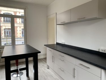 Location appartement Arras 62000 Pas-de-Calais 73 m2  750 euros