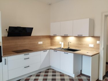 Location maison Neuville-sur-Sarthe 72190 Sarthe 161 m2  1555 euros