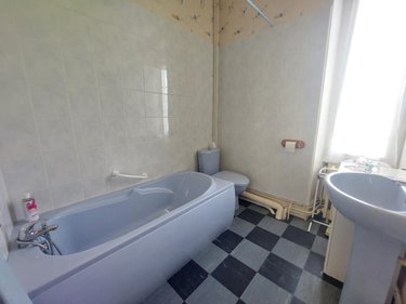 Maison a vendre Renazé 53800 Mayenne 231 m2 10 pièces 230500 euros