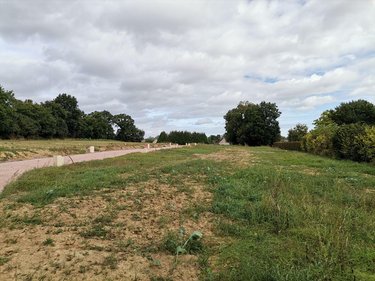 Terrain a batir a vendre Saint-Maugan 35750 Ille-et-Vilaine 684 m2  69800 euros