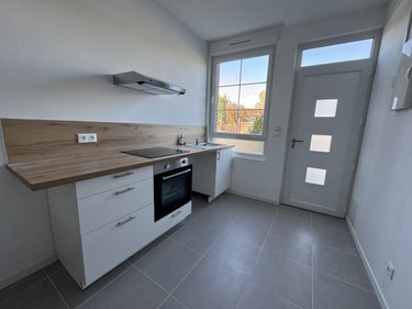 Location maison Corbie 80800 Somme 38 m2  579 euros