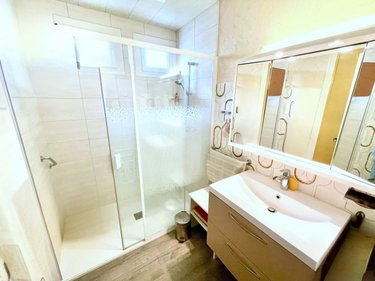 Maison a vendre Les Bessons 48200 Lozère 164 m2 12 pièces 222000 euros
