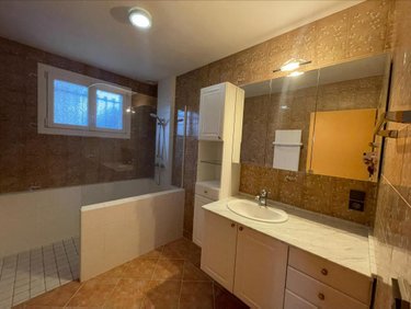 Maison a vendre Saint-Denis-lès-Bourg 01000 Ain 99 m2 3 pièces 245000 euros