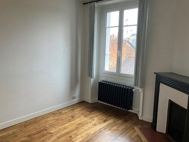 Location appartement Rennes 35000 Ille-et-Vilaine 38 m2 2 pièces 709 euros