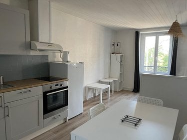 Location appartement Betton 35830 Ille-et-Vilaine 33 m2 1 pièce 576 euros