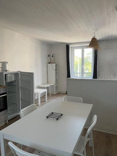 Location appartement Betton 35830 Ille-et-Vilaine 33 m2 1 pièce 576 euros