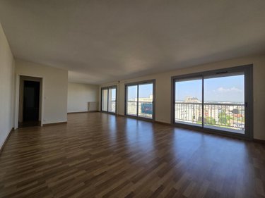 Location appartement Reims 51100 Marne 103 m2 5 pièces 1425 euros
