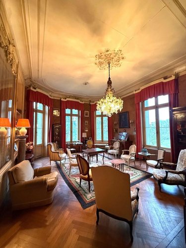 Maison a vendre Angers 49000 Maine-et-Loire 520 m2 18 pièces 1090000 euros