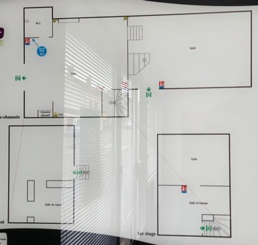 Fonds et murs commerciaux a vendre La-Ferté-Bernard 72400 Sarthe 232 m2  136500 euros