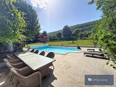 Maison a vendre Divonne-les-Bains 01220 Ain 201 m2 6 pièces 1500000 euros