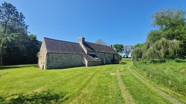 Maison a vendre Plougonven 29640 Finistère 159 m2 8 pièces 399380 euros