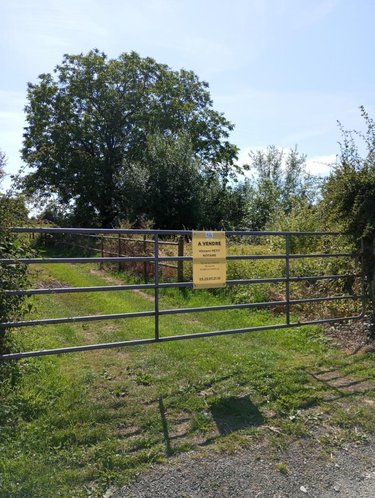 Terrain a batir a vendre La Flamengrie 02260 Aisne 4025 m2  63000 euros