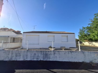 Maison a vendre Saintes 17100 Charente-Maritime 68 m2 4 pièces 167872 euros