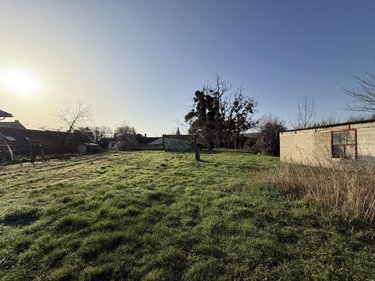 Terrain a batir a vendre Gueux 51390 Marne 813 m2  340000 euros