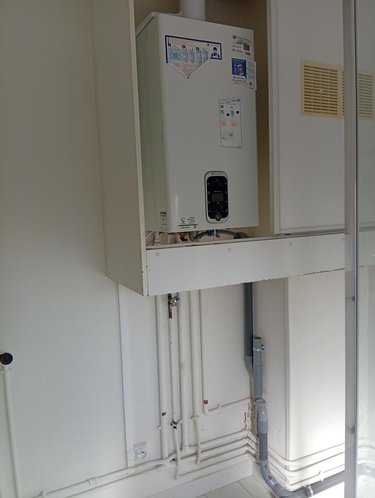 Location appartement Reims 51100 Marne 61 m2 3 pièces 710 euros