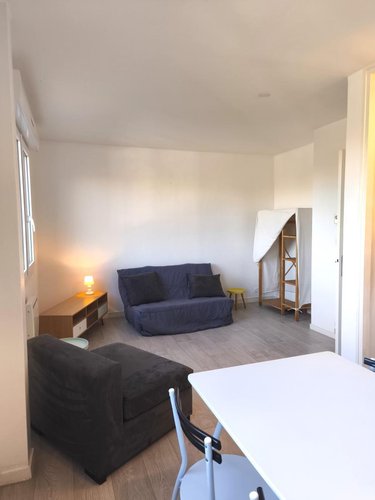 Location appartement Angers 49000 Maine-et-Loire 27 m2 1 pièce 585 euros