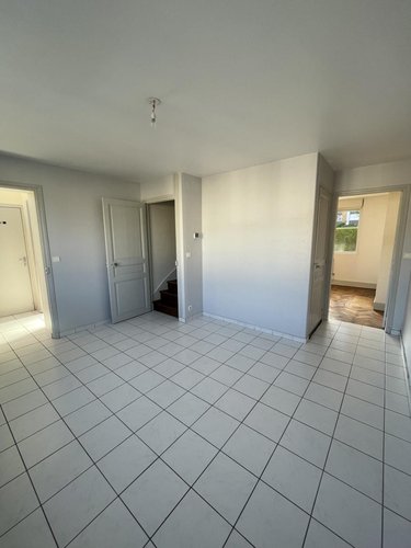 Location maison Amiens 80000 Somme 74 m2 5 pièces 841 euros