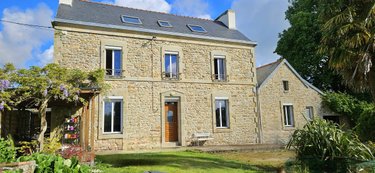 Maison a vendre Plogonnec 29180 Finistère 340 m2 14 pièces 377000 euros