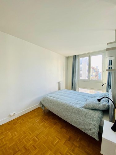 Location appartement Reims 51100 Marne 39 m2 1 pièce 735 euros