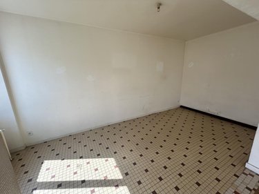Maison a vendre Commer 53470 Mayenne 174 m2  141075 euros