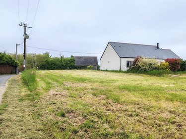 Terrain a batir a vendre Louresse-Rochemenier 49700 Maine-et-Loire 731 m2  38400 euros
