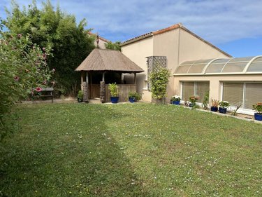 Maison a vendre Saint-Vincent-sur-Jard 85520 Vendée 330 m2 13 pièces 699500 euros