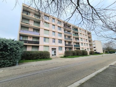 Appartement a vendre Pierrelatte 26700 Drôme 82 m2 5 pièces 91500 euros